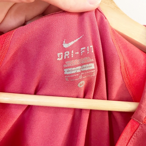 Nike Dri-Fit V-Neck Cinched Running Top - Picture 5 of 6